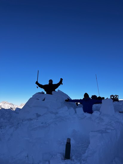 Yeti-Village_2024_10.jpg
